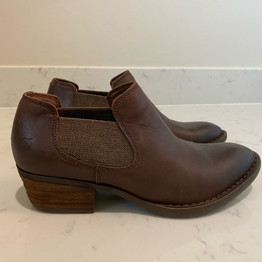 Born Women’s Dallia Leather Boot